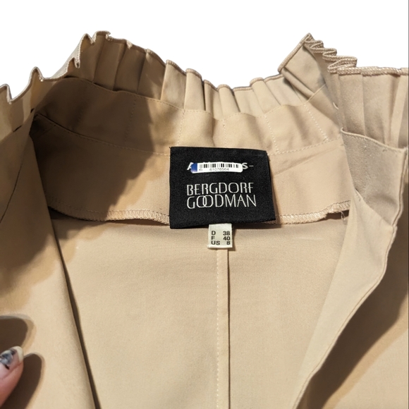 Akris Pleated Button Down Shirt - Picture 5 of 9